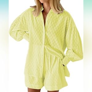 Neon 2 piece outfit